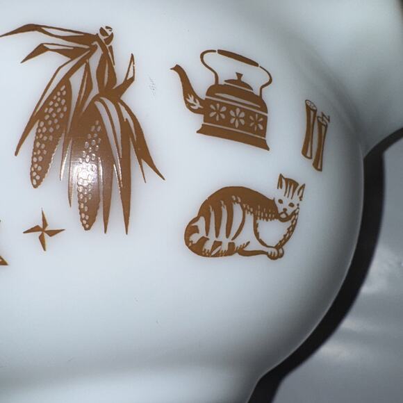 Pyrex 443 Early Americana 2 1/2qt Cinderella Round Casserole Dish Brown on White - Picture 11 of 16